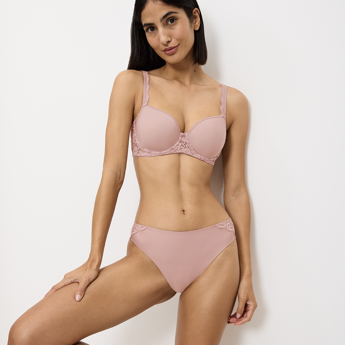 Triumph Amourette WP BH med bøjle, rosa