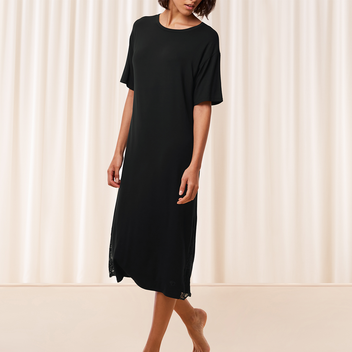Triumph Timeless Sensuality natkjole, sort
