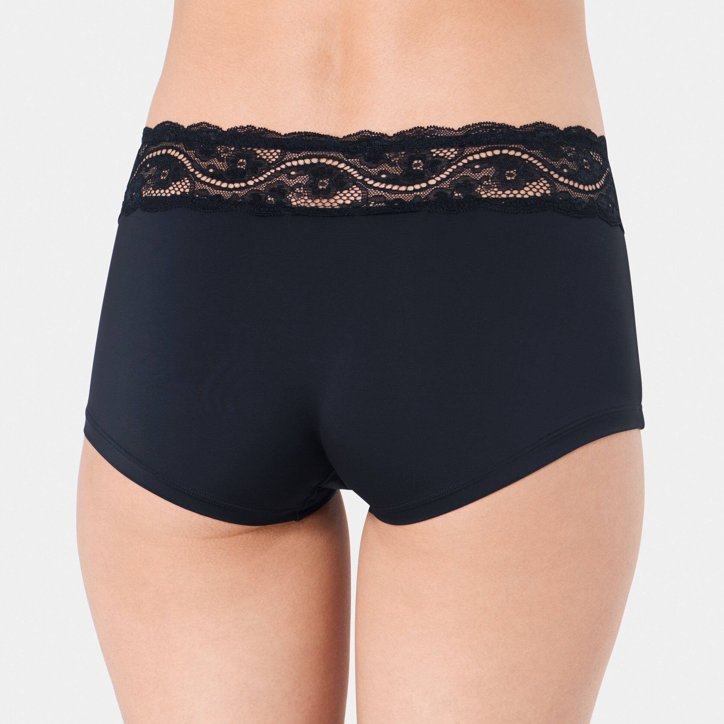 Triumph Lovely Micro shorts, sort Rabat