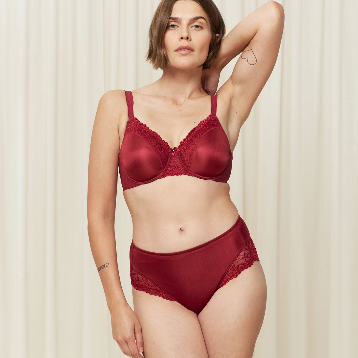 Triumph Ladyform Soft W BH med bøjle, rød