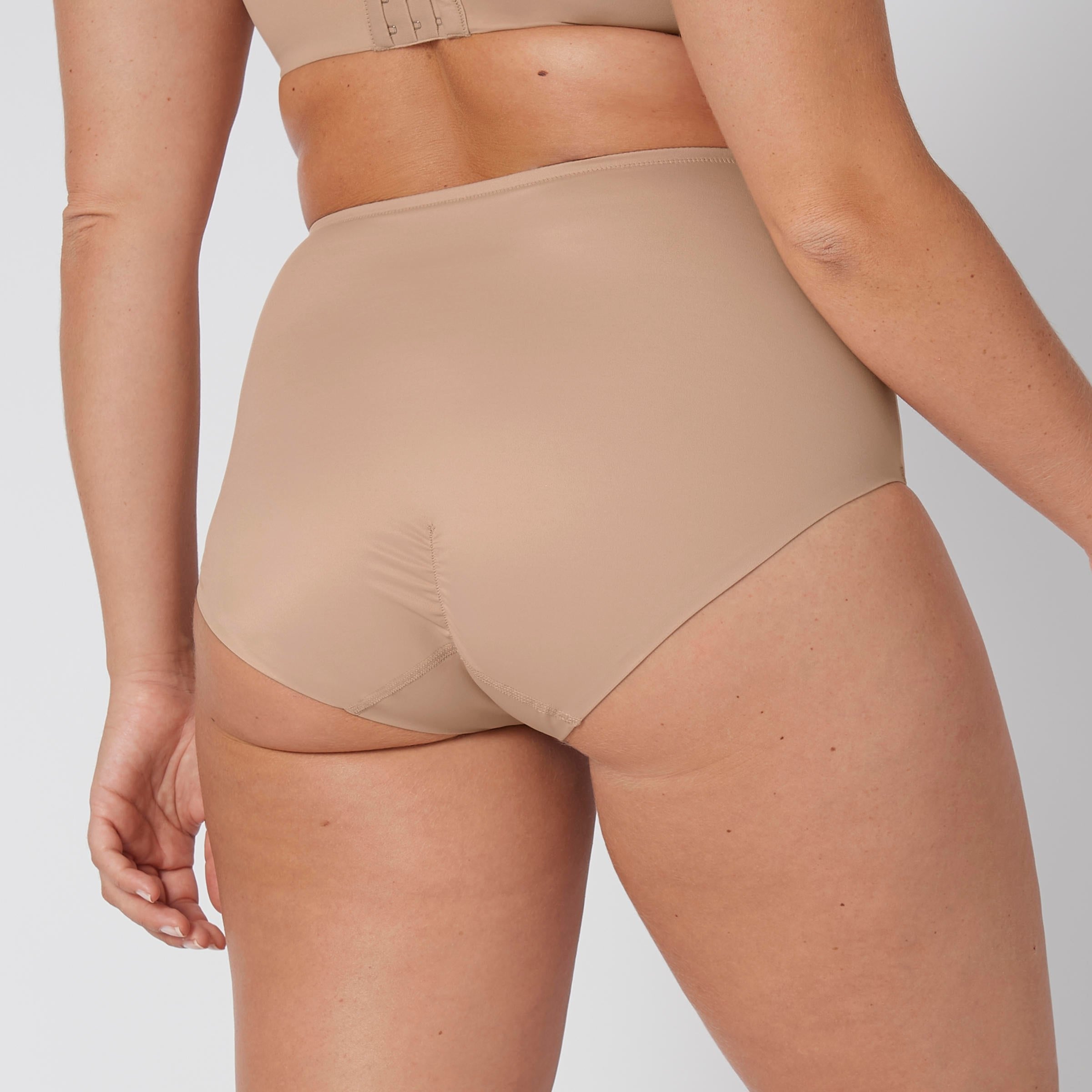 Triumph True Shape Sensation maxi trusse, beige
