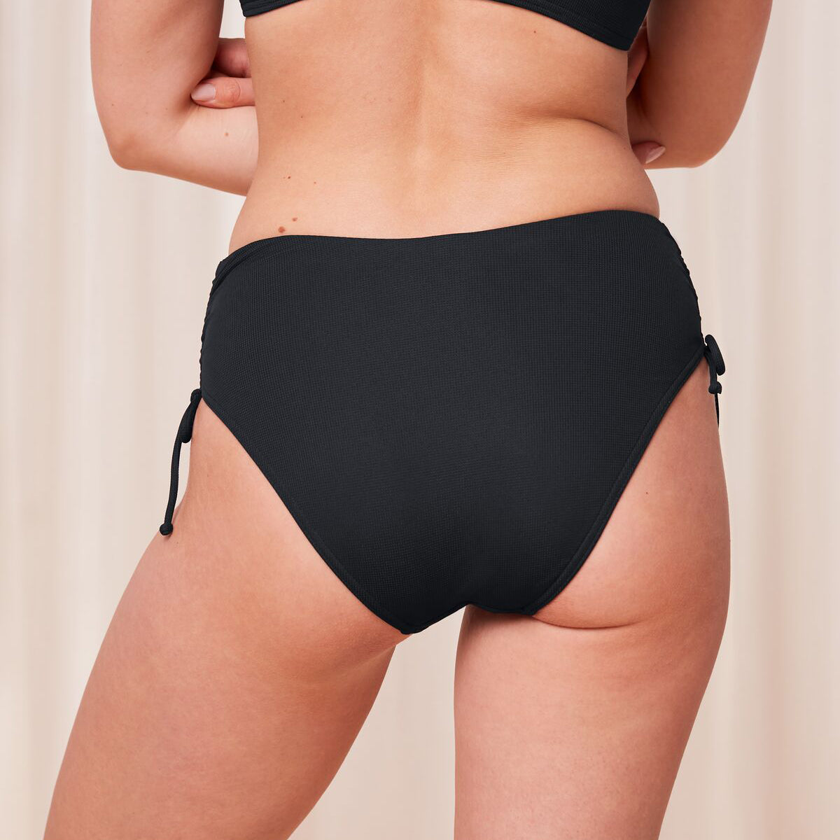 Triumph Summer Glow maxi bikinitrusse, sort Udsalg