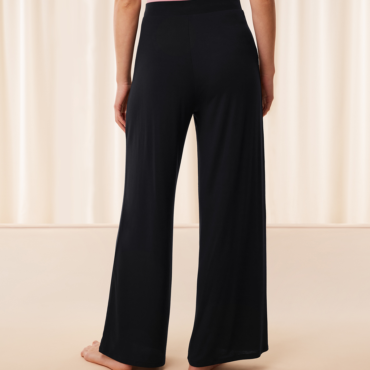Triumph Aura Spotlight natbukser, sort