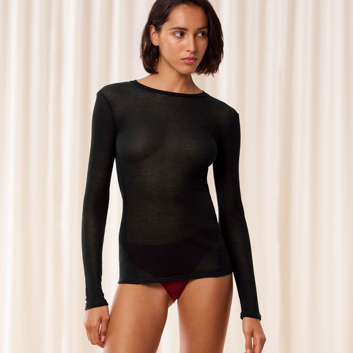 Triumph Beauty Layers top, sort