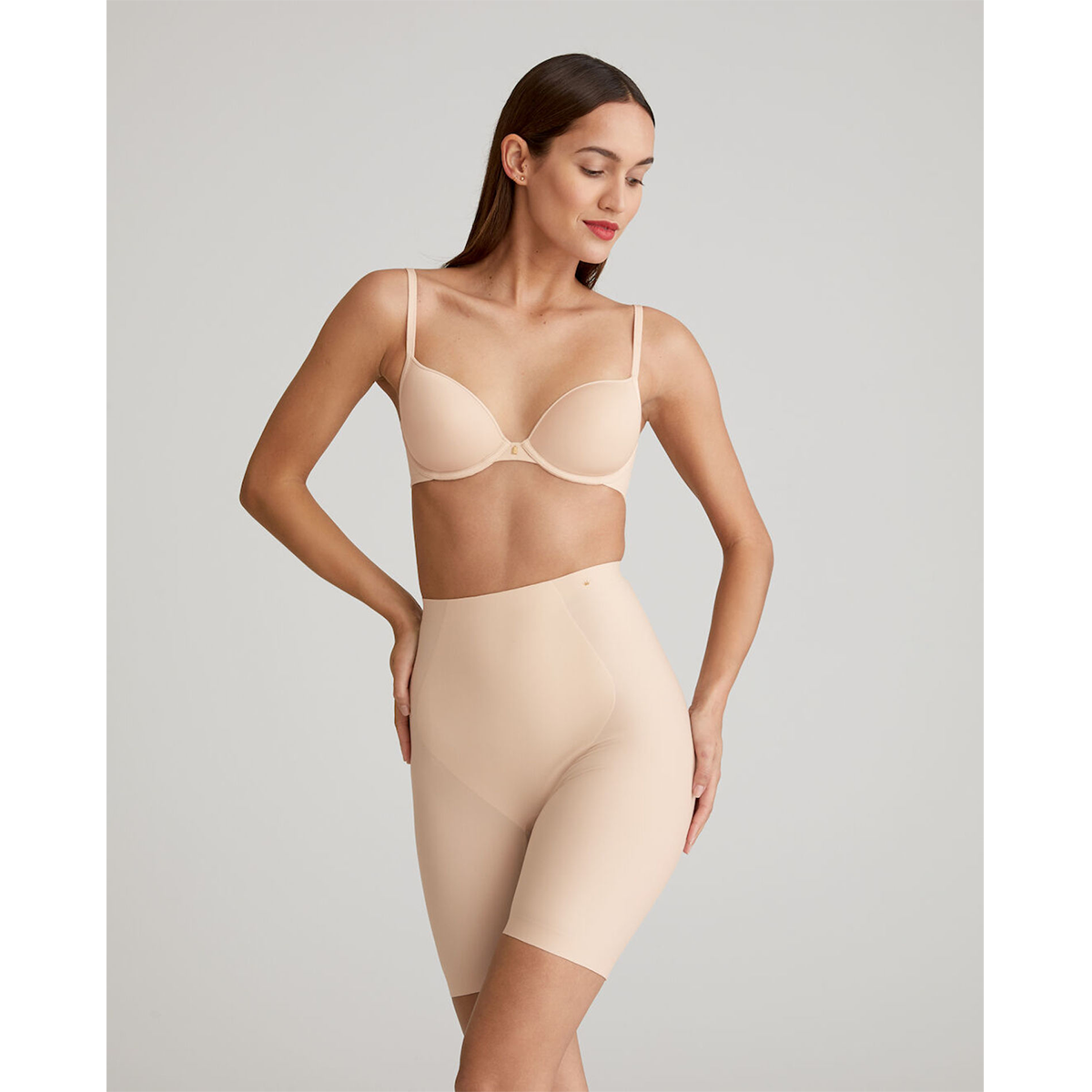 Triumph Medium Shaping Series shorts, beige