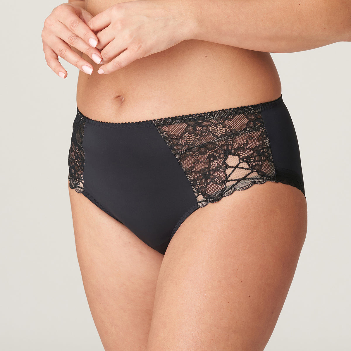 PrimaDonna Livonia maxi trusse, sort