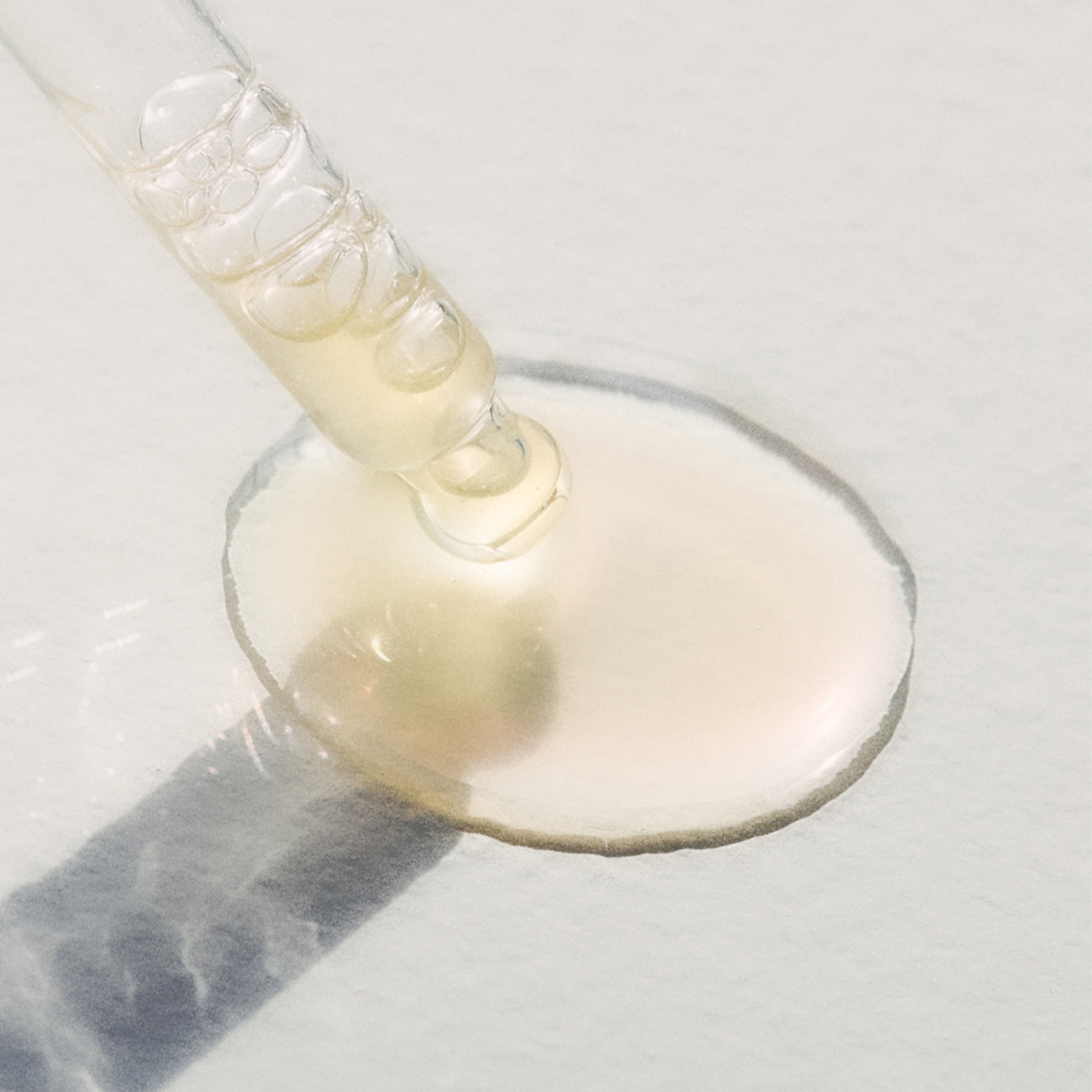 CLEAR ansigtsserum
