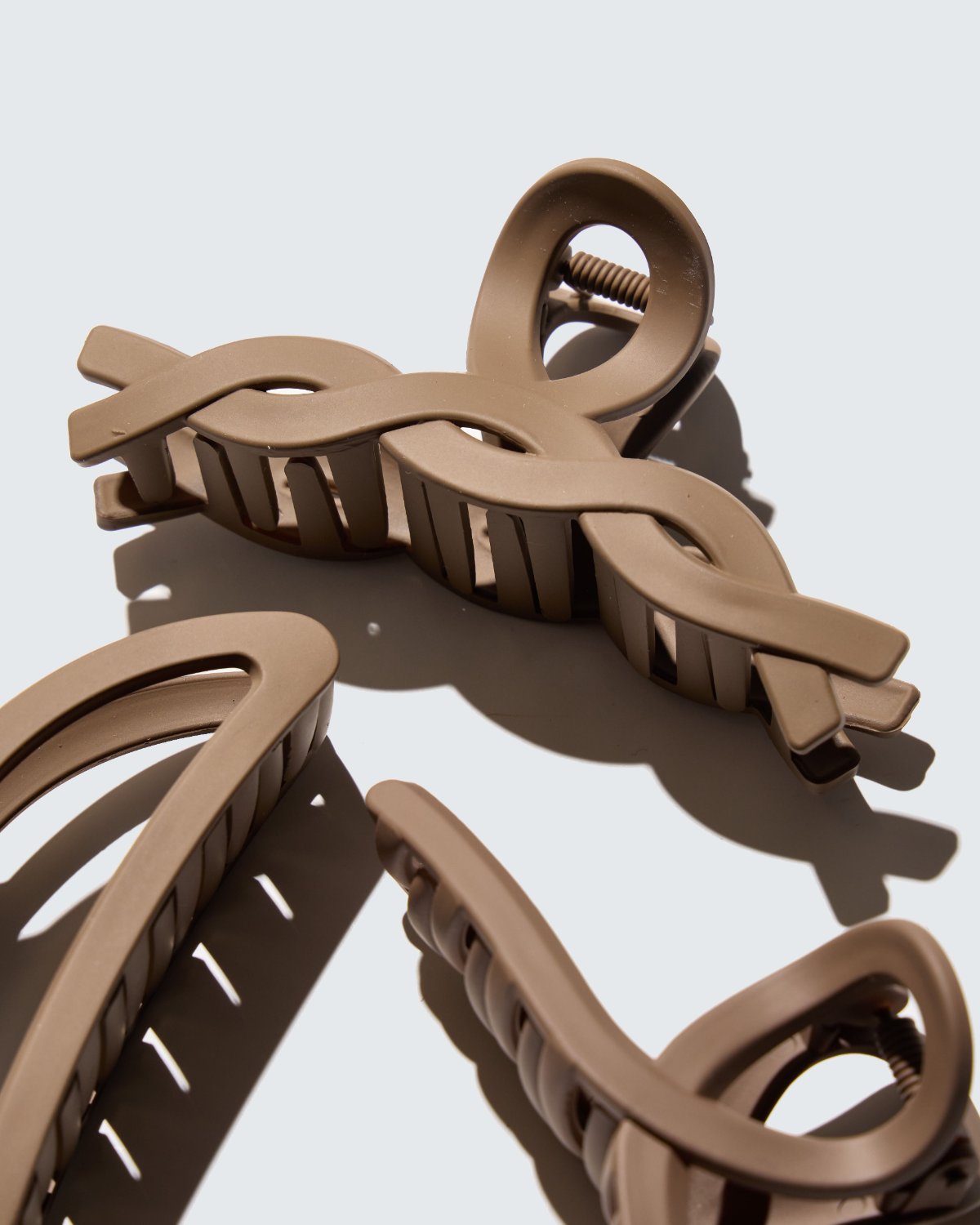 Medium Claw Hair Clips, 3-Pack, Coffee