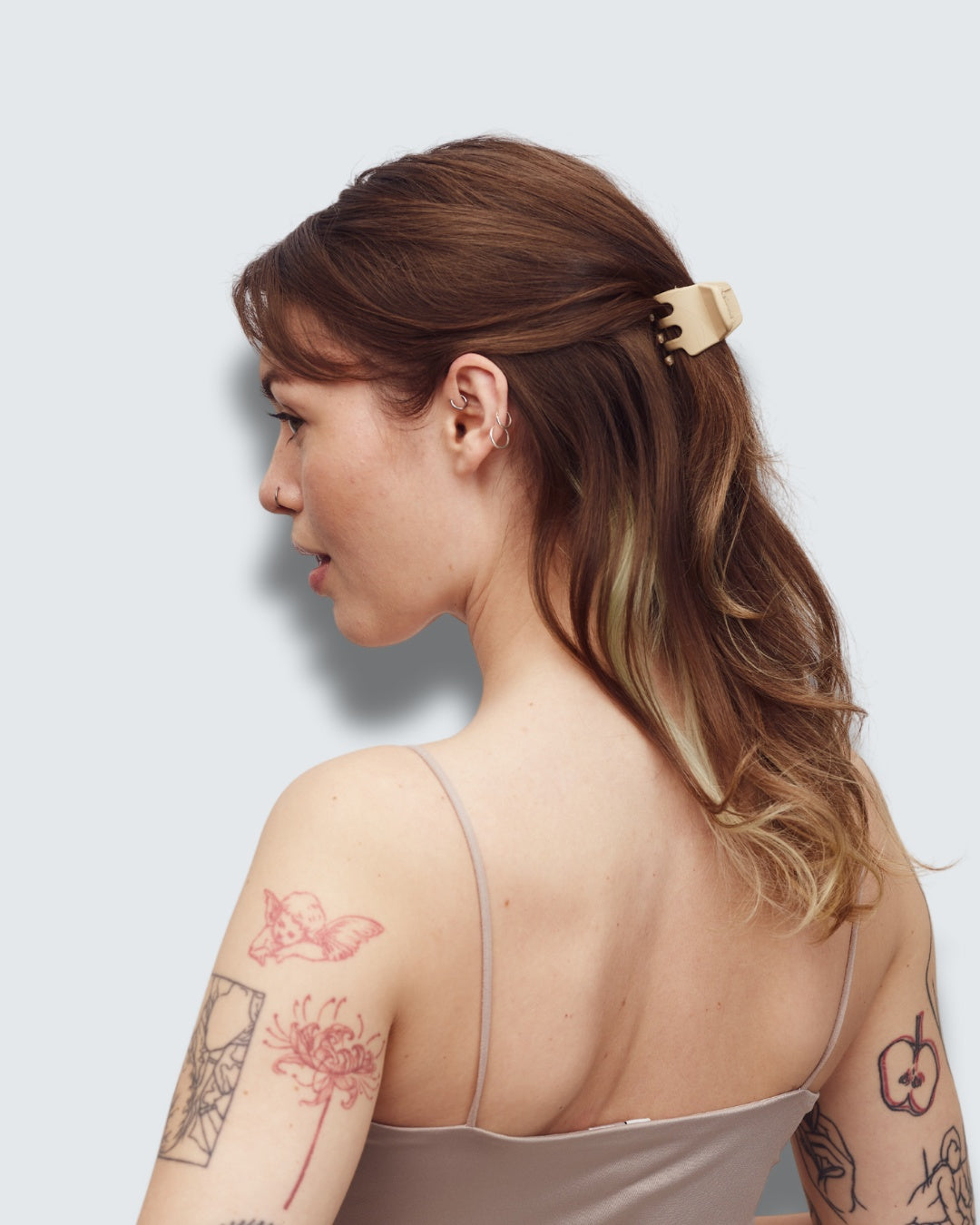 Small Claw Hair Clips, 4-Pack, Beige