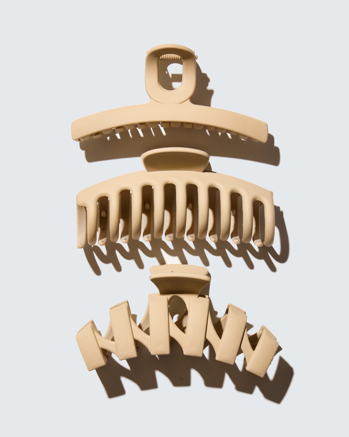 Medium Claw Hair Clips, 3-Pack, Beige