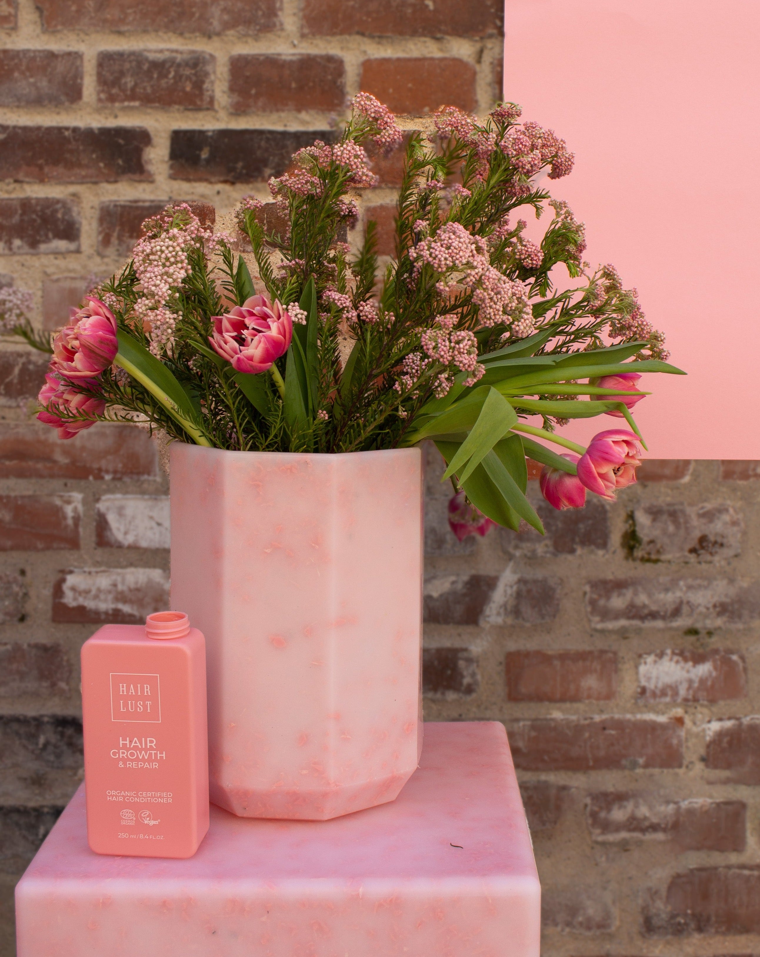 WANGARI x Hairlust, Pink