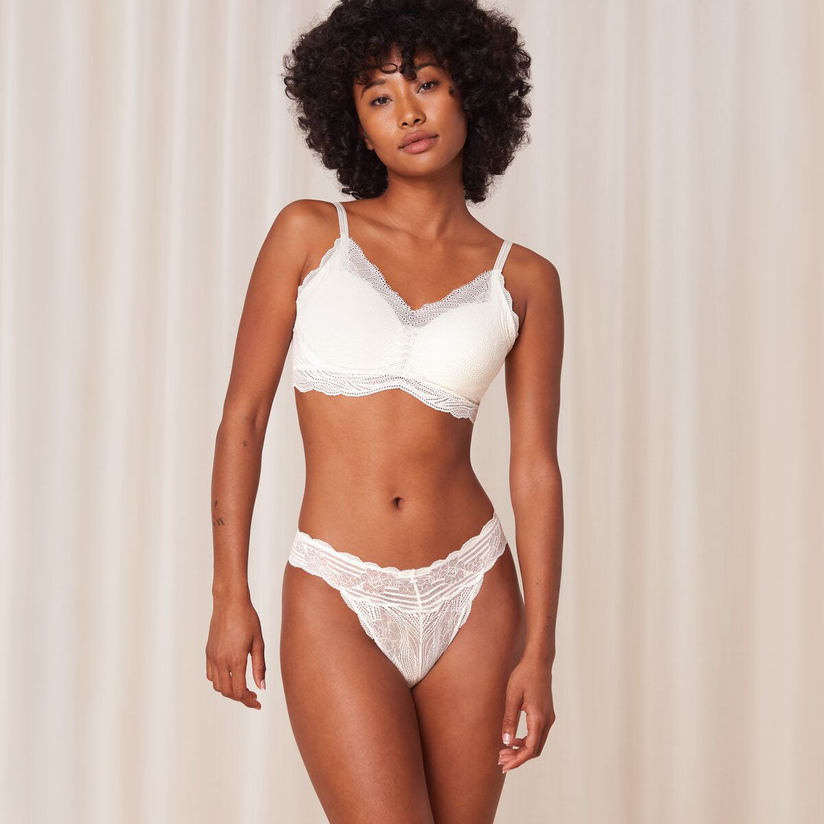 Triumph Lift Smart brazilian trusse, natural