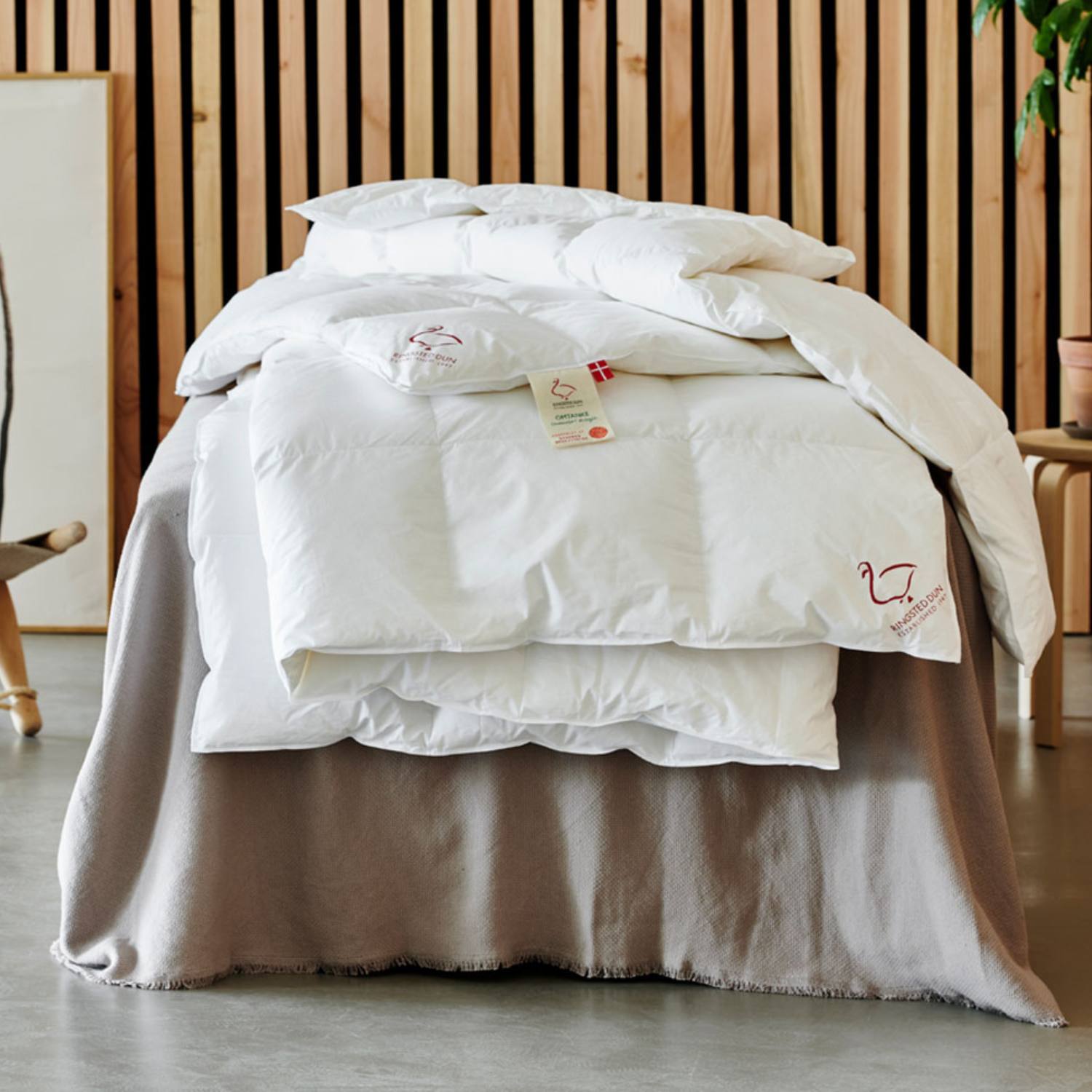 OUTLET: Helårsdyne Dun Økologisk - 140x200