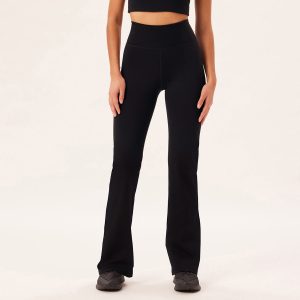 Girlfriend Collective Compressive flare leggings, sort