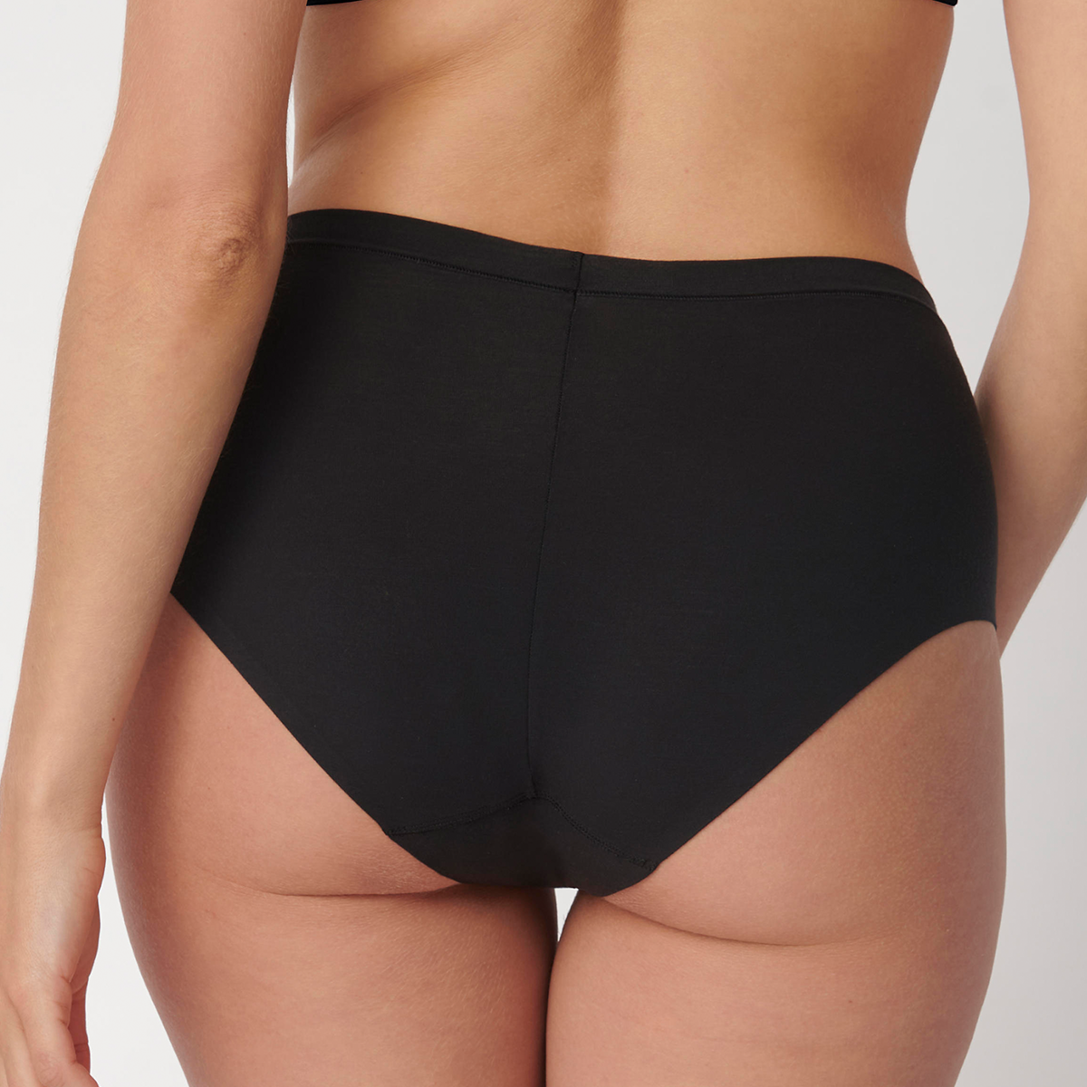 Triumph Smart Natural maxi trusse, sort